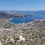 Lejlighed In Mit Eigener Terrasse By Interhome Baška