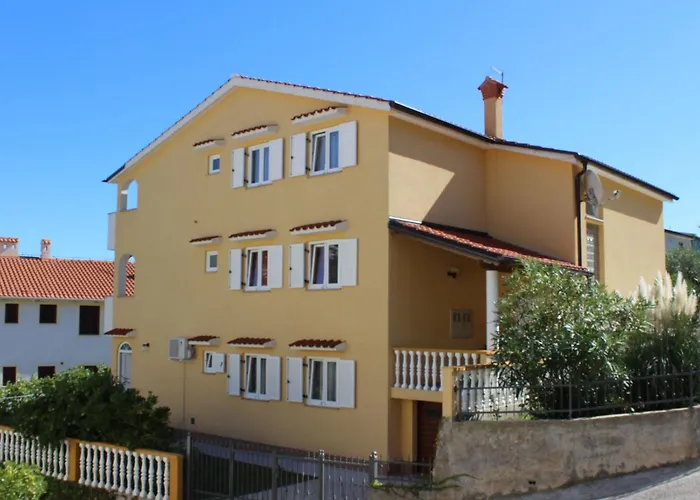 In Mit Eigener Terrasse By Interhome * Baška