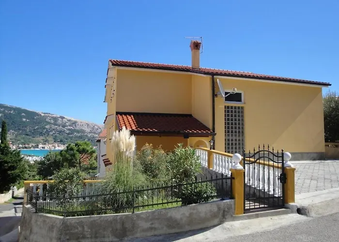 In Mit Eigener Terrasse By Interhome *